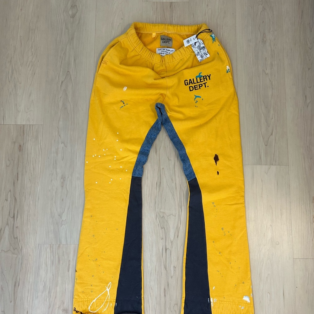 Gallery Dept Sweatpants (Yellow)